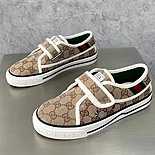         LP4761-2