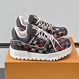 ̺   YF4902