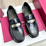 ��󰡸� ���� ���� YF2126
