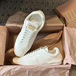 �̿�̿� ���� �ȭ MB08652-5