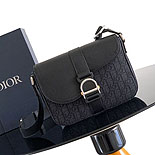 ��� ���� �츮Ƽ�� �ڰ��� ũ�ν��� DM4780